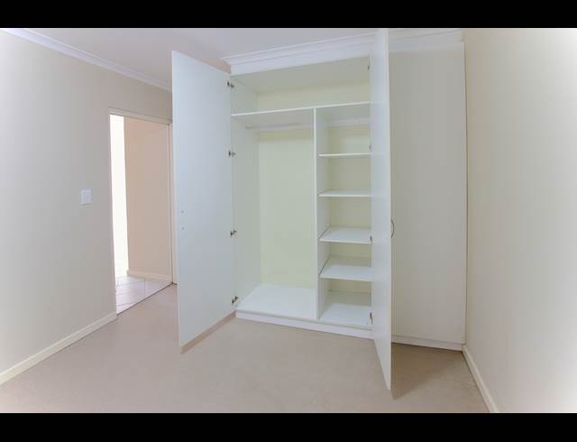 2 Bedroom Apartment Somerset Links