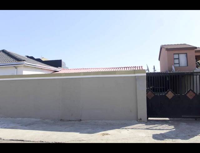 2 bed property to rent in MEADOWLANDS | R 5000 | 2361122 - TPN Rentbay