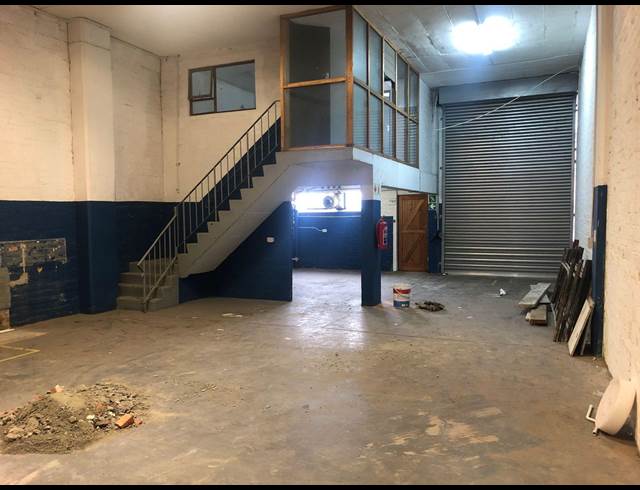 183M² WAREHOUSE TO LET IN SALT RIVER