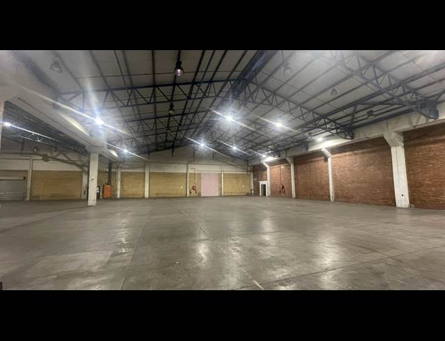 6,220M² WAREHOUSE TO LET IN DIEP RIVER