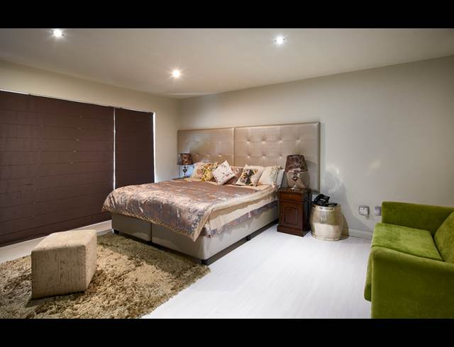 2 BEDROOM APARTMENT TO LET IN SANDOWN