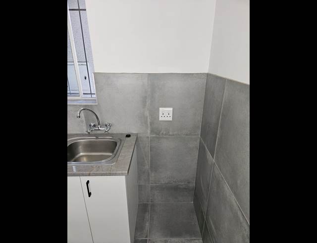 2 BEDROOM APARTMENT TO LET IN MORGENSTER