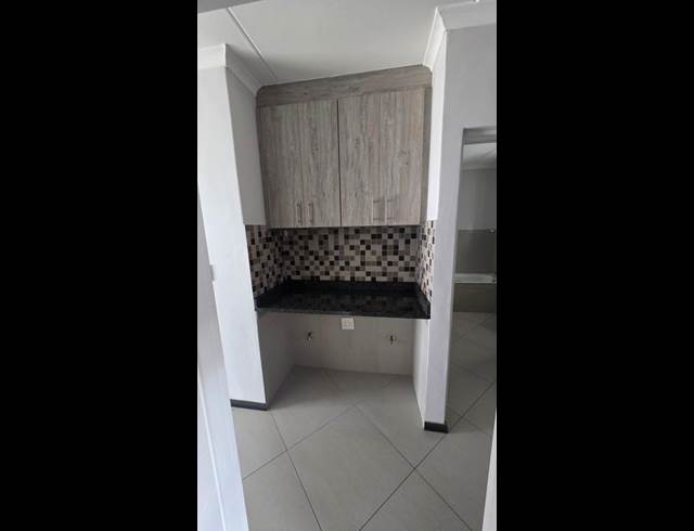 2 BEDROOM PROPERTY TO RENT IN BUH REIN ESTATE