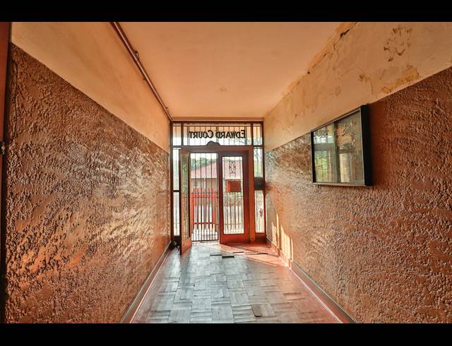 1 bed property to rent in ROSETTENVILLE