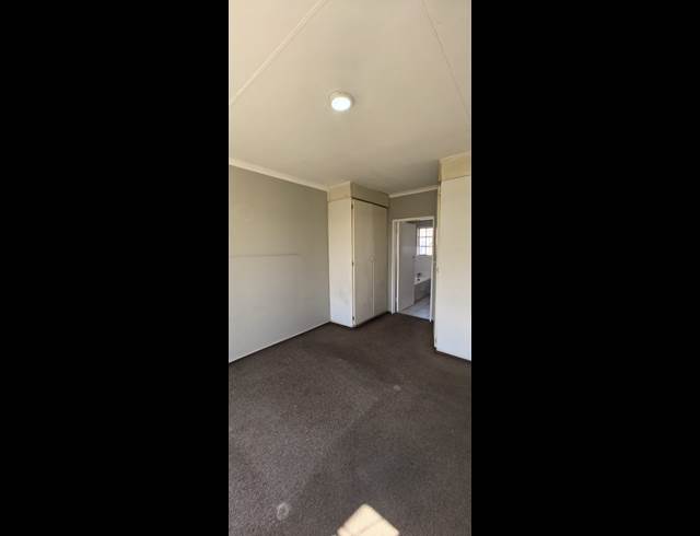 2 BEDROOM TOWNHOUSE TO LET IN EDENVALE CENTRAL