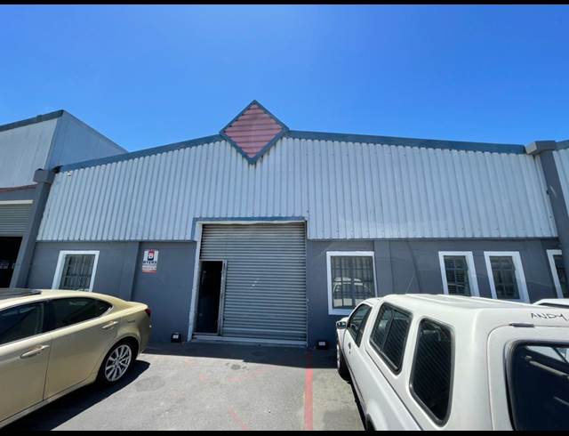 400M² WAREHOUSE TO LET IN ELSIES RIVER INDUSTRIAL