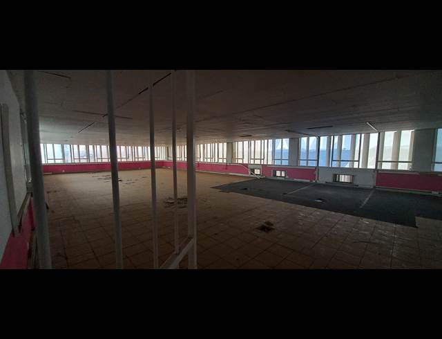 536M² BUSINESS TO LET IN BORDEAUX