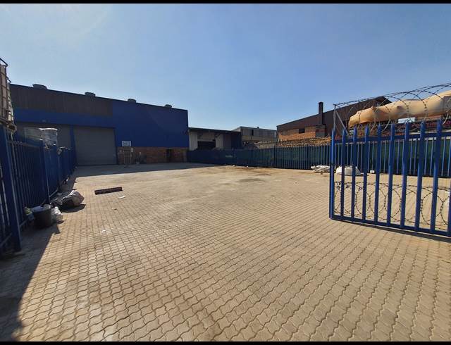 670M² WAREHOUSE RENTED IN DRIEHOEK