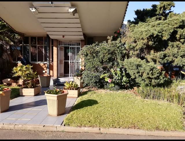 3,500M² WAREHOUSE TO LET IN ANDERBOLT