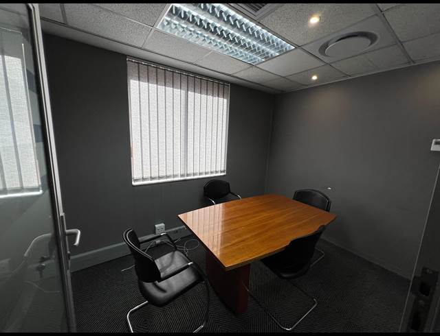 278M² OFFICE TO LET IN UMHLANGA RIDGE