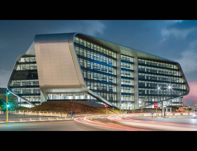 360M² OFFICE TO LET IN WATERFALL