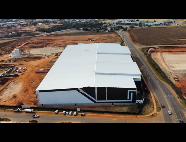 18,662M² WAREHOUSE TO LET IN WITFONTEIN