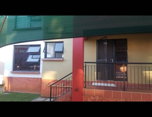 2 bed property to rent in DOUGLASDALE