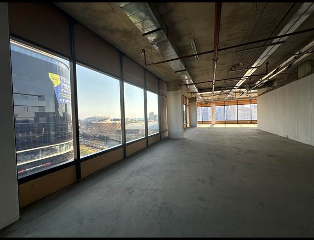 1,816M² OFFICE TO LET IN SANDTON CENTRAL