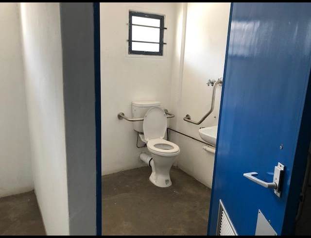 334M² MINI FACTORY TO LET IN RED HILL