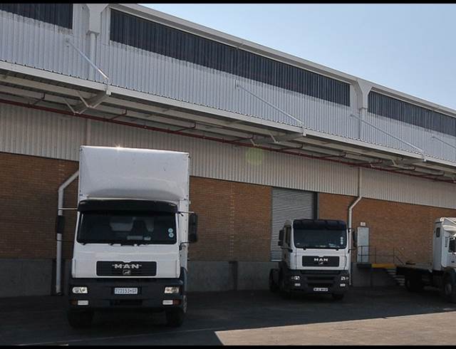 7,821M² WAREHOUSE TO LET IN HALFWAY HOUSE