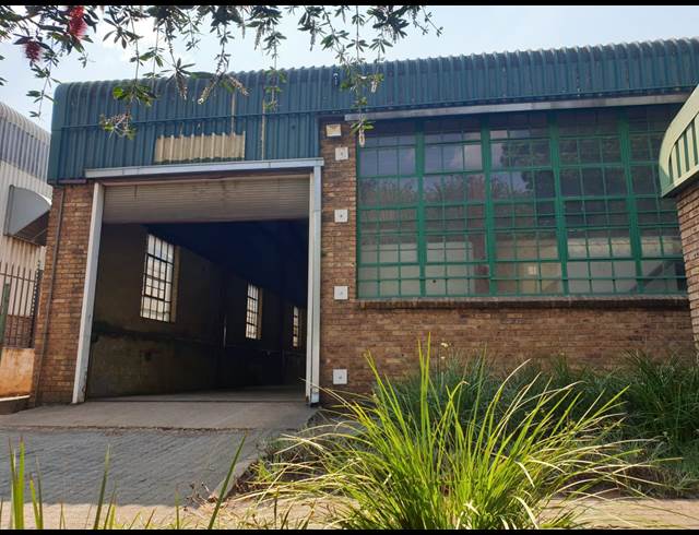 455M² WAREHOUSE RENTED IN WADEVILLE