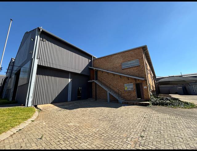 4,751M² WAREHOUSE TO LET IN ELANDSFONTEIN