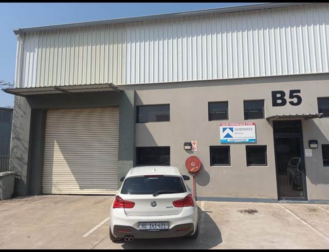 258M² WAREHOUSE TO LET IN BALLITO CENTRAL