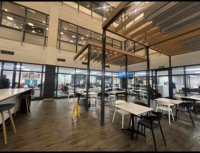 1,801M² OFFICE TO LET IN MELROSE ARCH