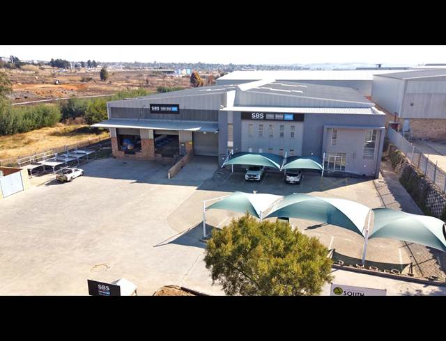 1,102M² WAREHOUSE TO LET IN RANDJESPARK