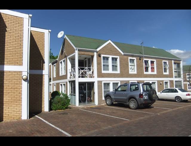 1 bed property to rent in LA COLLINE