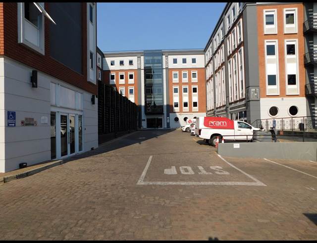 224M² OFFICE TO LET IN ROSEBANK
