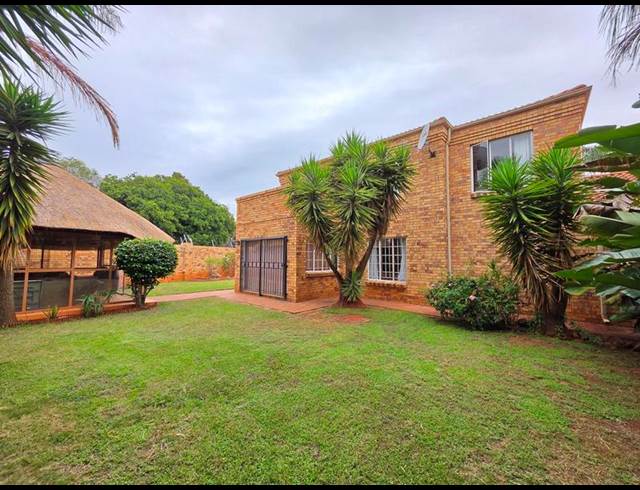 3 BEDROOM PROPERTY TO RENT IN HONEYHILLS