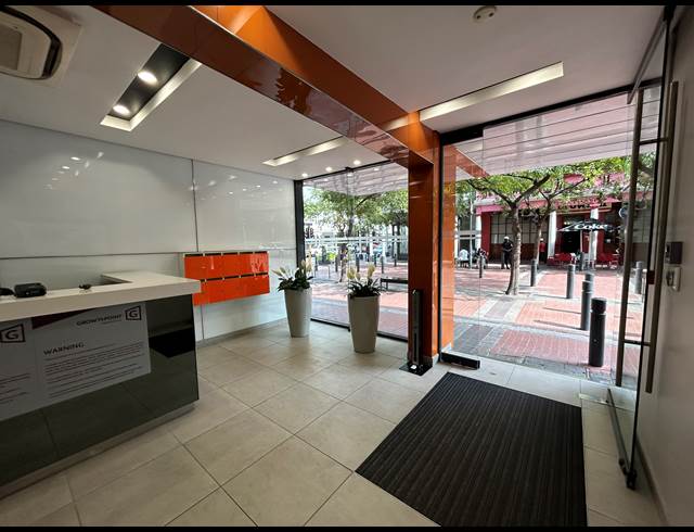 335M² BUILDING TO LET IN CAPE TOWN CITY CENTRE
