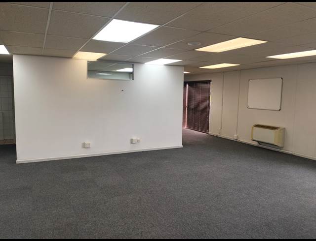 98M² OFFICE TO LET IN EVERSDAL