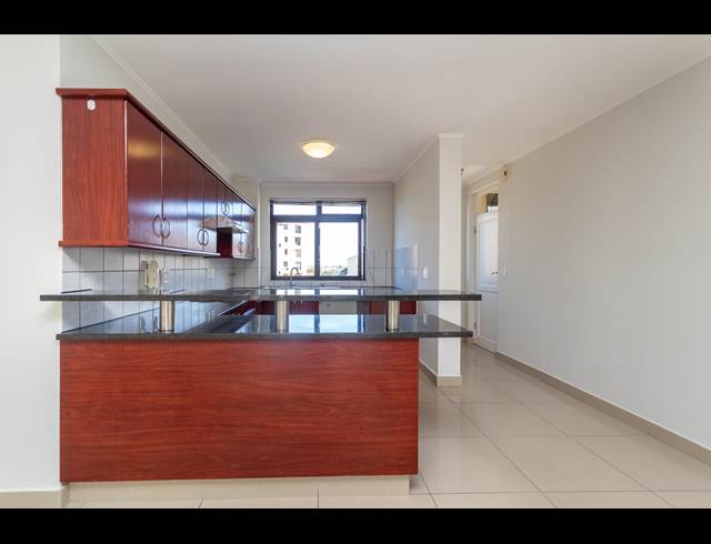 3 BEDROOM APARTMENT RENTED IN CENTURY CITY