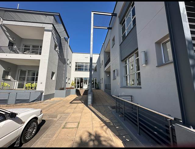 120M² CO-WORKING SPACE TO LET IN CENTURION CENTRAL