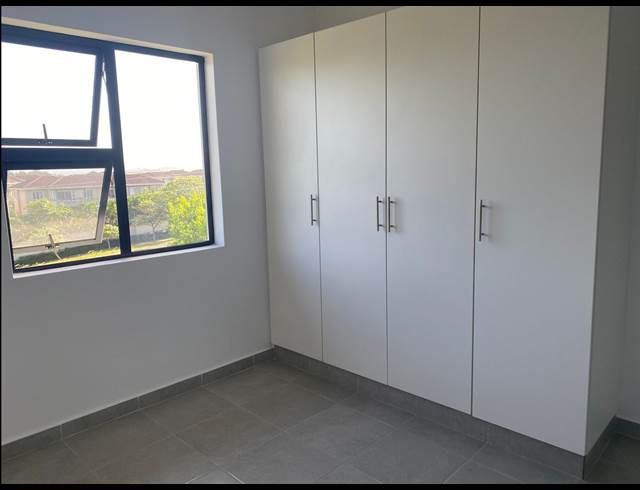2 BEDROOM APARTMENT TO LET IN SALT ROCK