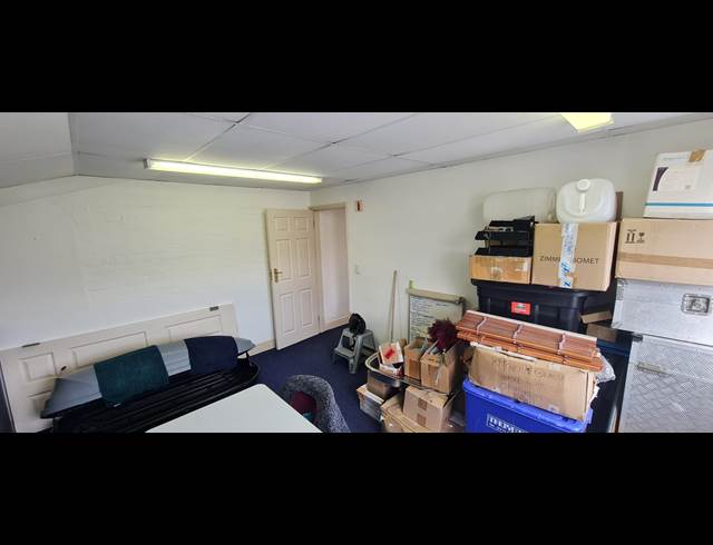 150M² OFFICE TO LET IN DIEP RIVER