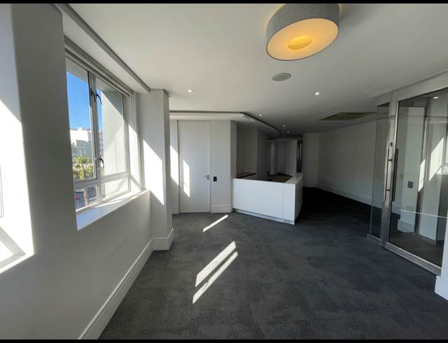 600M² OFFICE TO LET IN CAPE TOWN CITY CENTRE