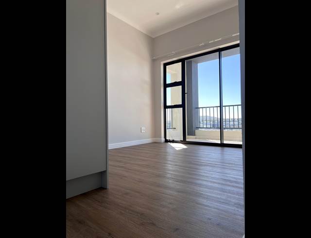 3 BEDROOM APARTMENT TO LET IN SANDOWN