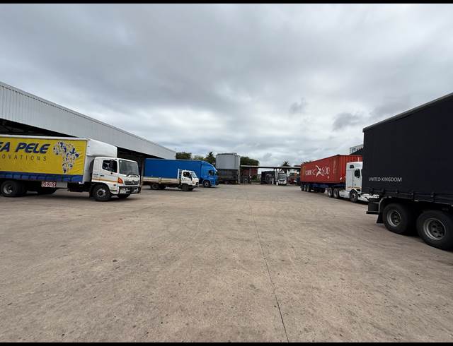 18,865M² WAREHOUSE TO LET IN PROSPECTON INDUSTRIAL
