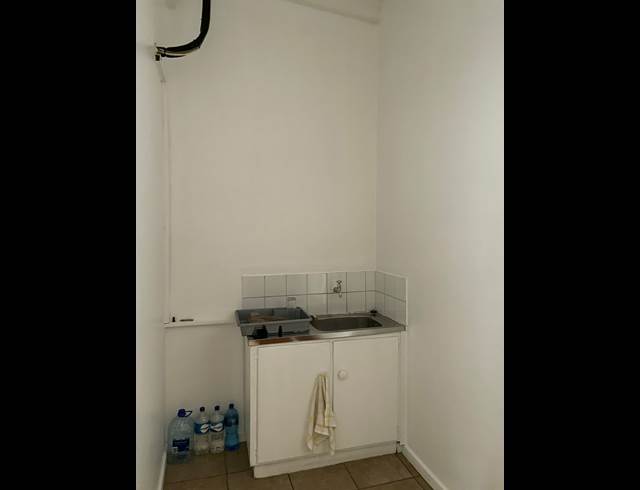 Business property to rent in WORCESTER CENTRAL