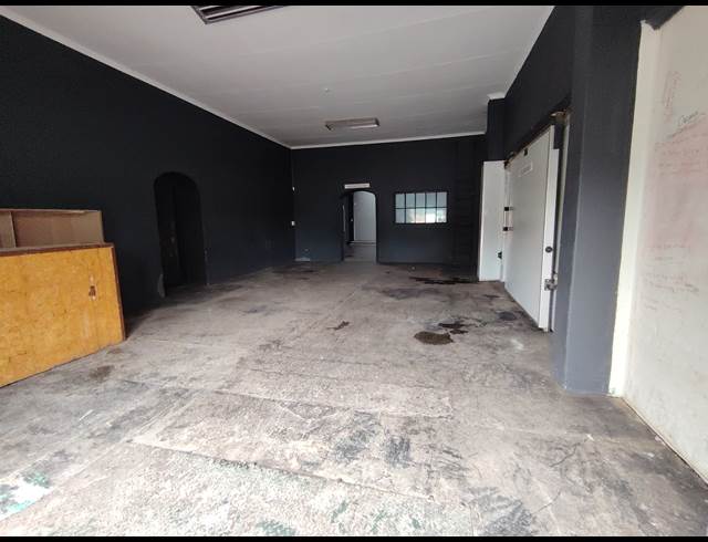 421M² WAREHOUSE TO LET IN CITY DEEP