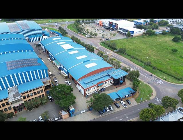 6,035M² WAREHOUSE TO LET IN ROOIHUISKRAAL