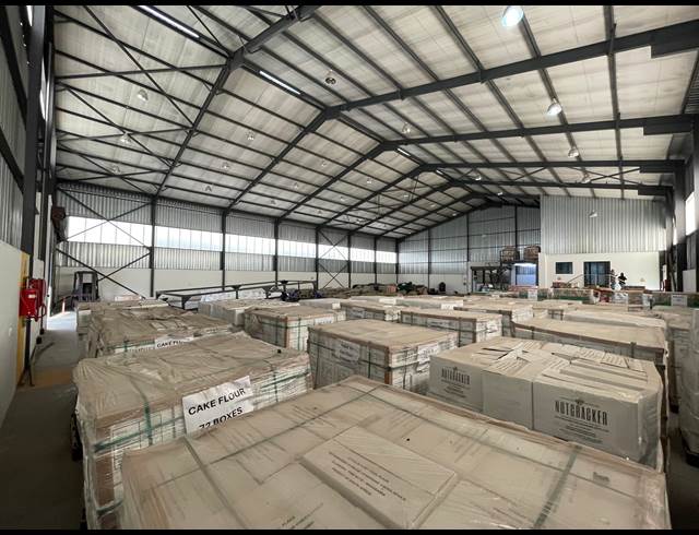 2,448M² WAREHOUSE TO LET IN GLEN AUSTIN AH