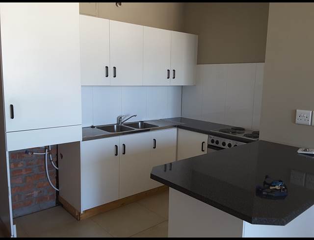 1 bed property to rent in PAROW EAST