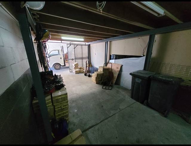 620M² WAREHOUSE TO LET IN STIKLAND INDUSTRIAL