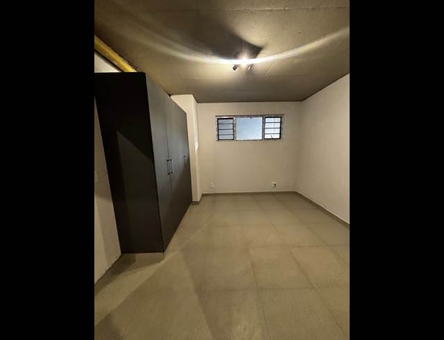 1 BEDROOM APARTMENT TO LET IN RIVONIA