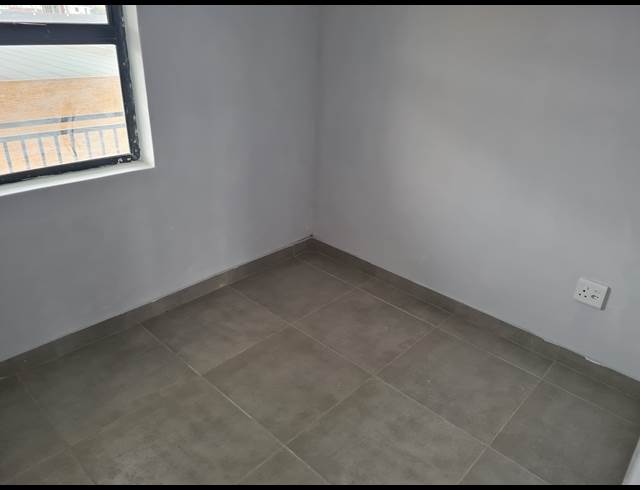 2 bed property to rent in RICHMOND