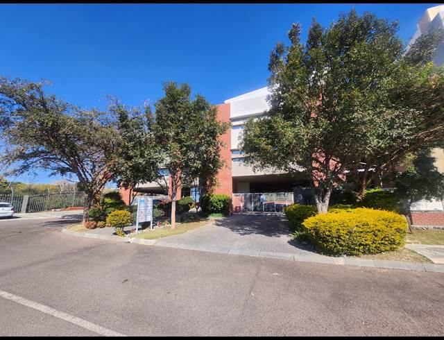 444.60M² OFFICE TO LET IN CARLSWALD