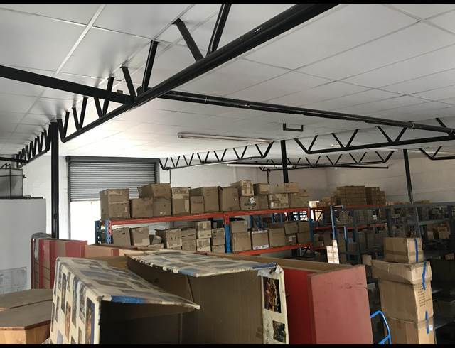 360M² WAREHOUSE TO LET IN WYNBERG