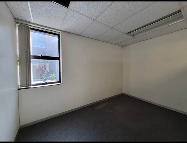 476M² OFFICE TO LET IN ROSEBANK