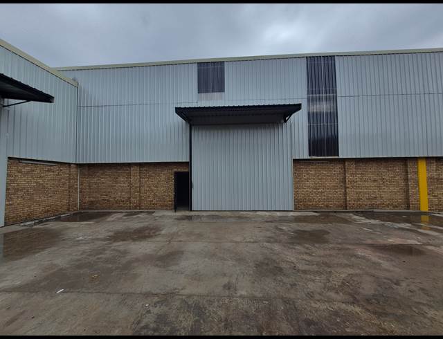 505M² WAREHOUSE TO LET IN DENVER