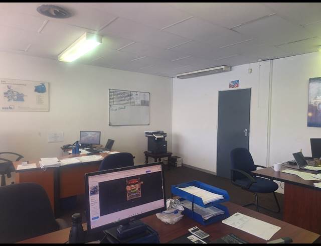 795M² WAREHOUSE TO LET IN NELSPRUIT INDUSTRIAL